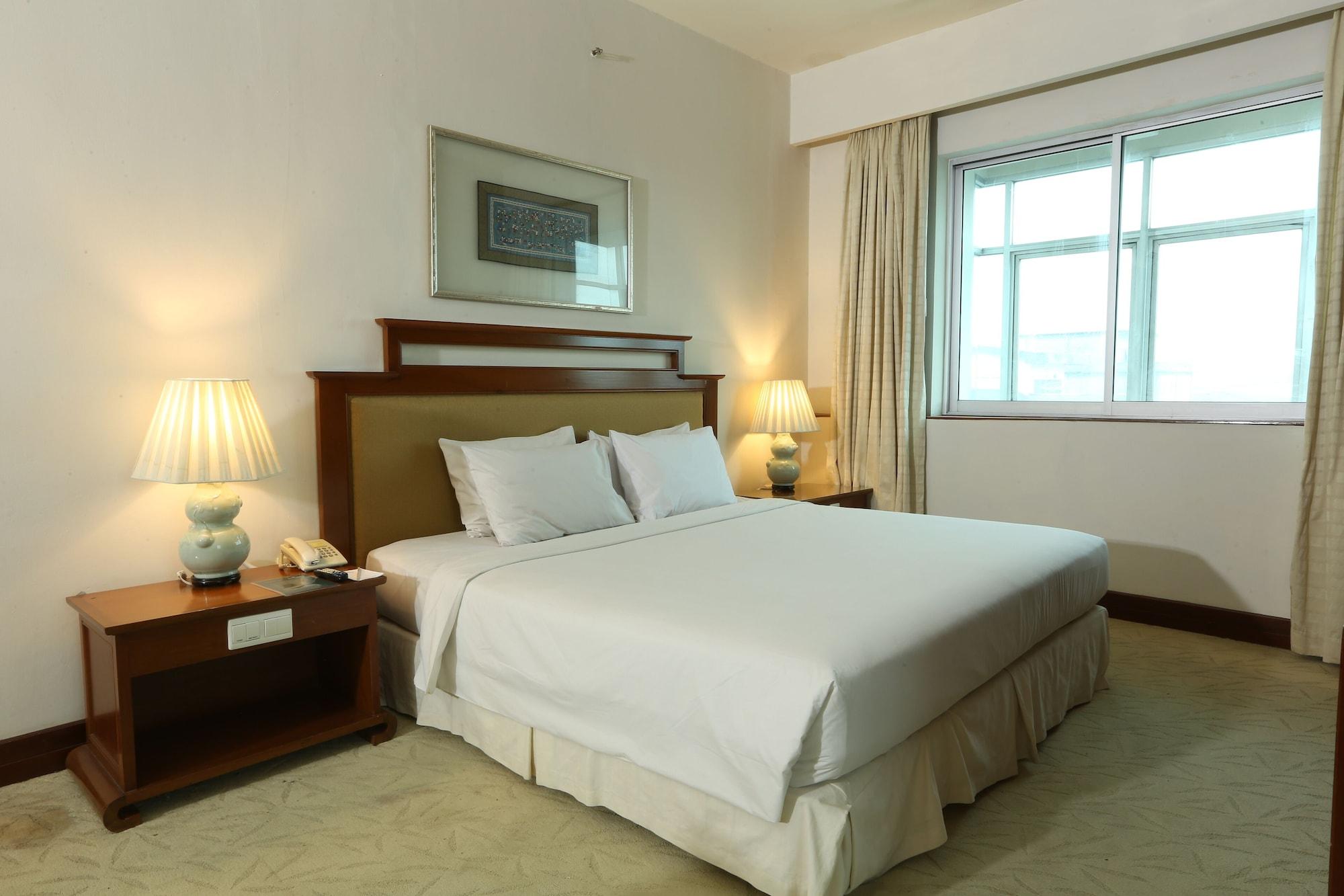 Hotel Santika Pontianak Ngoại thất bức ảnh