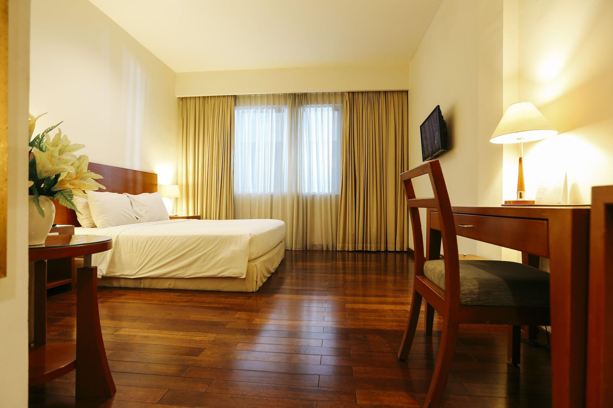 Hotel Santika Pontianak Ngoại thất bức ảnh